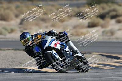 media/Oct-05-2025-CVMA (Sun) [[beeef4f201]]/Race 17-Amateur Formula Open/